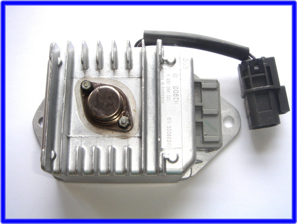 9220066020 Bosch Elec Ignition Module VN TO VT V8 exchange reco