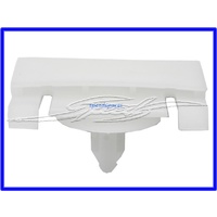 VE SIDE SKIRT CLIP WHITE 7 REQUIRED PER SIDE