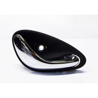 HANDLE DOOR INTERIOR RIGHT HAND FRONT VT VX VY WITH CHROME HANDLE 92135660