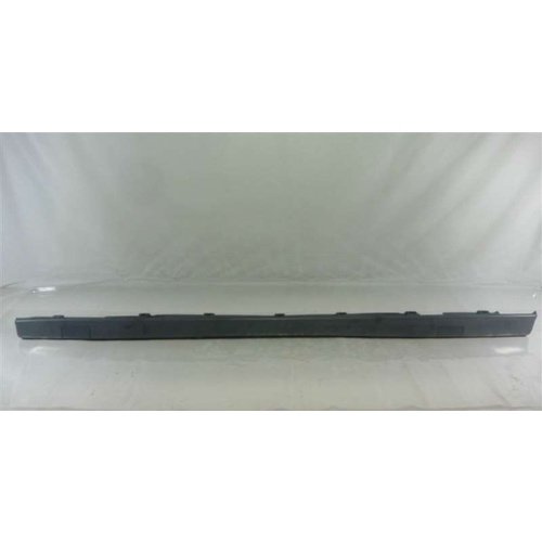 SILL SIDE SKIRT PLASTIC LEFT HAND JS VECTRA SEDAN & WAGON ALSO (HATCH UP TO X7087218) RETAIL $472 '