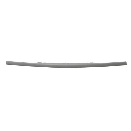 BUMPER BAR MOULDING VL REAR CENTRE TOP