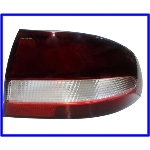 TAIL LAMP ASSY VT SEDAN RH CALAIS SERIES 1 SERIES 2 BERLINA