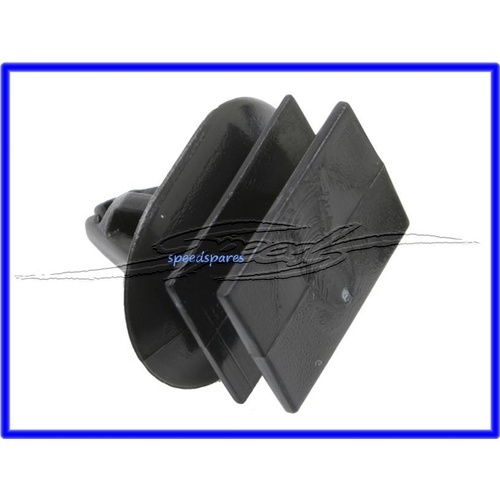 VE SIDE SKIRT CLIP BLACK 9 PER SIDE