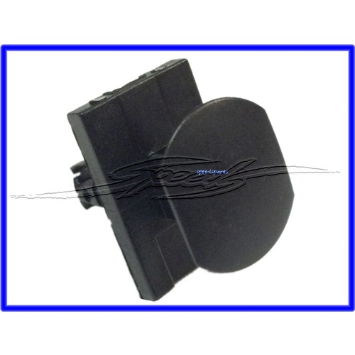 BUMPER BAR REAR LOWER insert trim RETAINER CLIP VY VZ VE VF