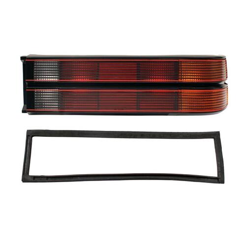TAILLAMP ASSEMBLY VK CALAIS SEDAN RIGHT