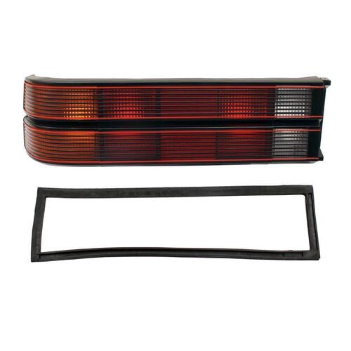TAILLAMP ASSEMBLY VK CALAIS SEDAN LEFT REAR