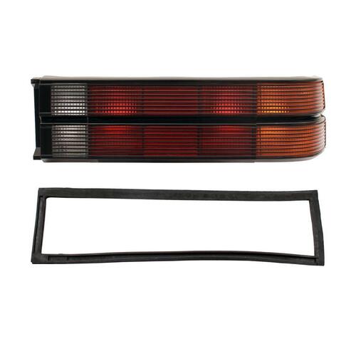 TAILLIGHT RIGHT HAND REAR VK SS ?AND BERLINA , VL ,GRPA HDT , HSV