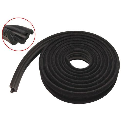 Bailey Channel Mazda 1300 Front 73/77