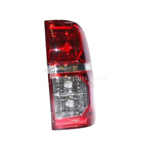 Tail Light 7/11-4/15 Toyota Hilux KUN26R KUN16R GGN25R TGN16R GGN15R RIGHT HAND